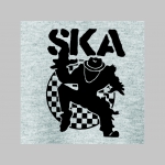 SKA mikina s kapucou stiahnutelnou šnúrkami a klokankovým vreckom vpredu 